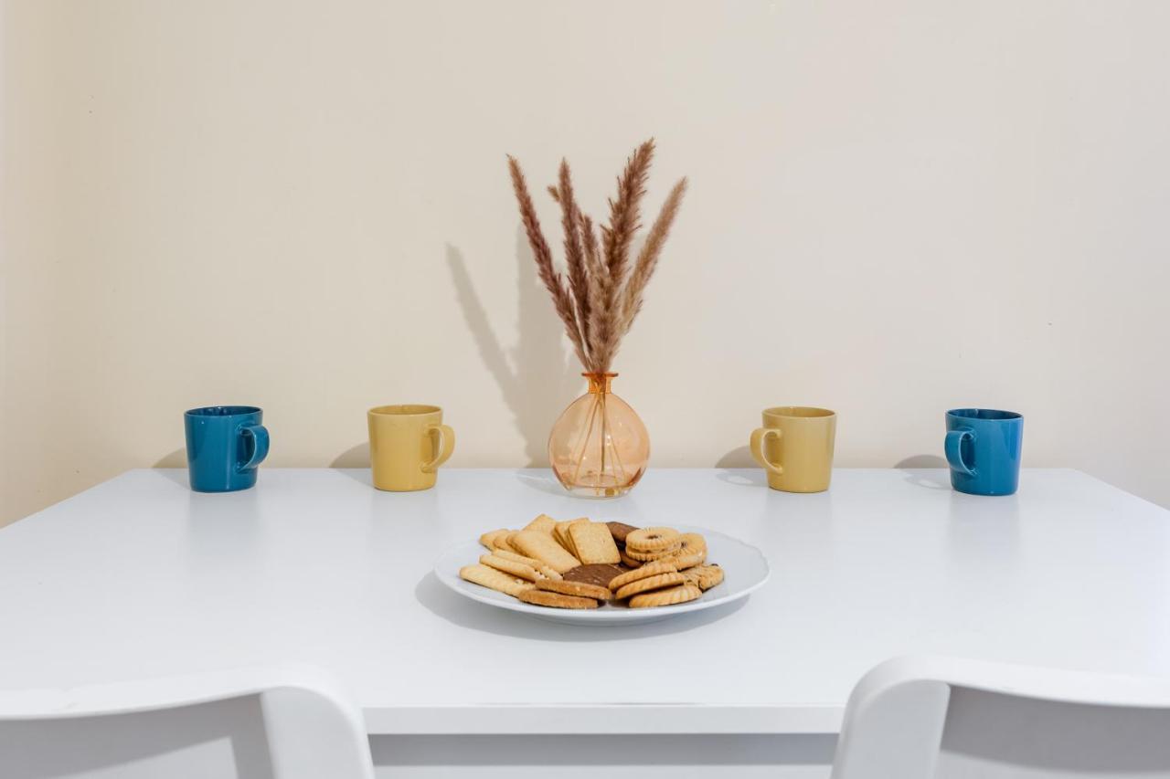 Twickenham Homes Isleworth Bagian luar foto